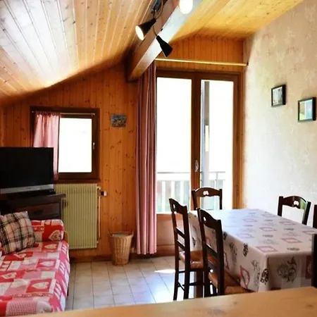 Perralpes Apartment *